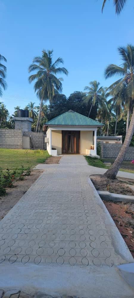 Mafia Neptune Villa Lodge Utende 外观 照片