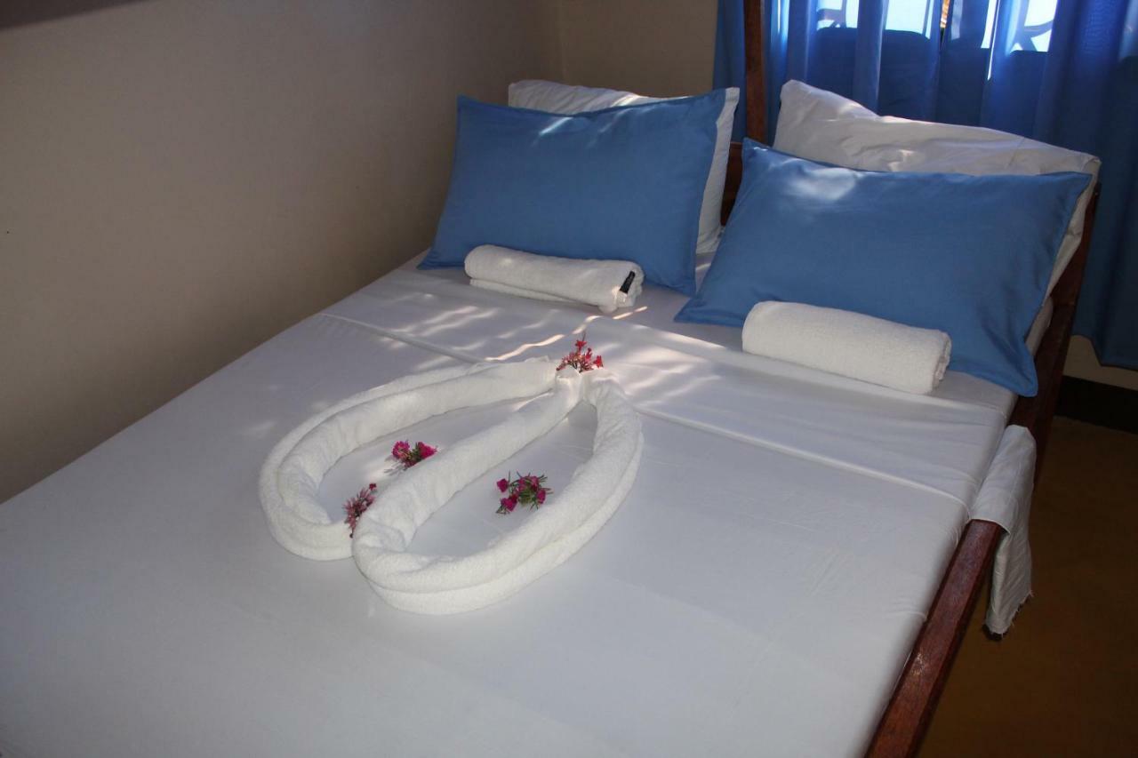 Mafia Neptune Villa Lodge Utende 外观 照片